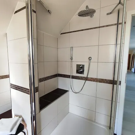 Hotell Zum Schnapsbrenner - Garni *