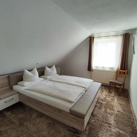 Hotell Zum Schnapsbrenner - Garni